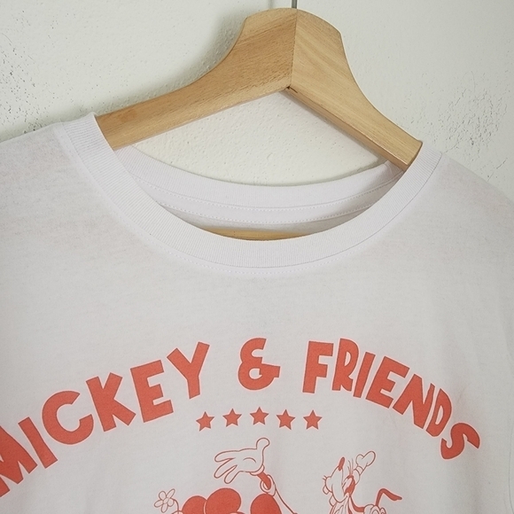 NWOT Disney Mickey Mouse and Friends White  Medium Large - Picture 5 of 9